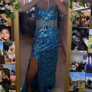 super cute formal dress!